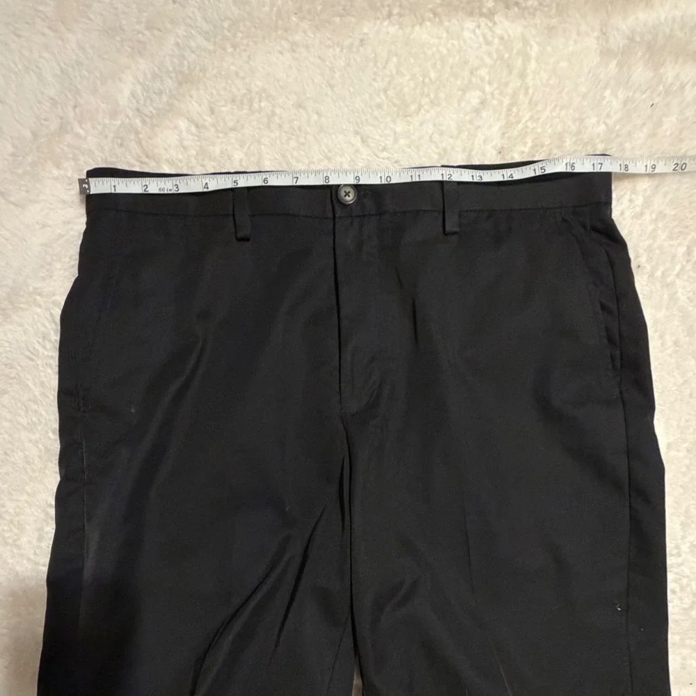 Eddie Bauer Mens 34 Black Cocona Performance Chino Shorts Flat Front Outdoor